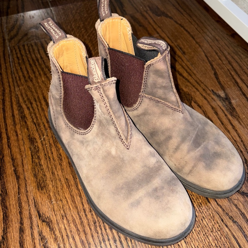 Blundstone Rustic Brown Chelsea Boots